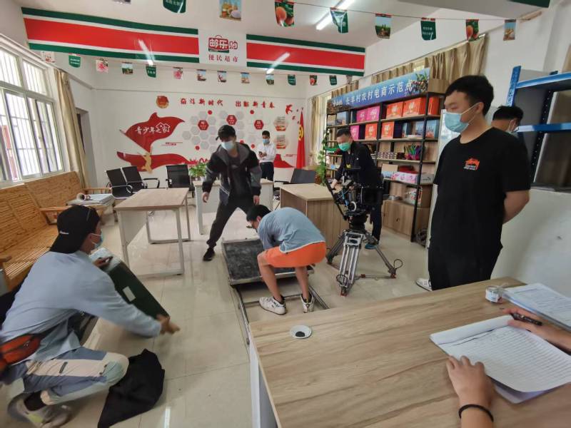 莫力达瓦达斡尔族自治旗广告片拍摄公司：极简主义践行者，少即是多的视觉哲学